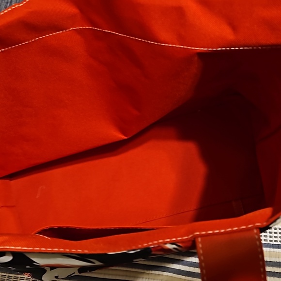 Purse - Picture 3 of 3